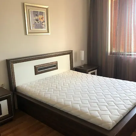 דירה Dunav Apt.4 רבדה