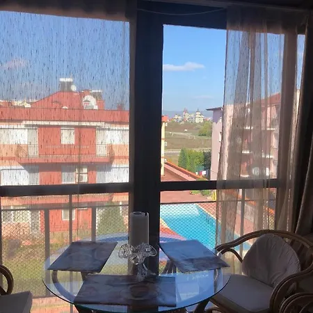 Dunav Apt.4 דירה
